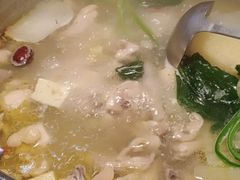 -一席地·本地鸡窝·杭帮鸡火锅(萧山银隆百货店)