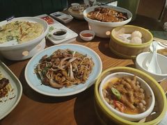 -南拳十三姨·潮汕砂锅粥(世纪金源店)