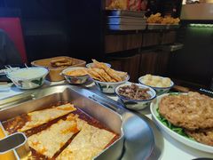 螺蛳粉拼番茄螺蛳粉锅-九鼎轩脆毛肚火锅(南京东路店)