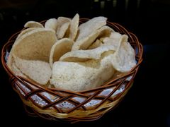 送的虾片-金厨泰国餐厅·全泰籍厨师料理(拱北店)