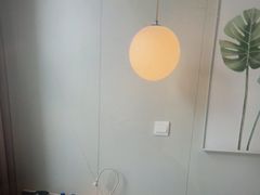 -卡罗酒店(东门晒布地铁站店)