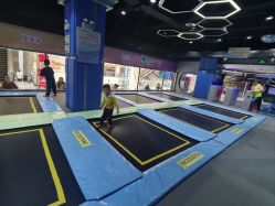 -反弹蹦床公园(重庆南坪万达店)