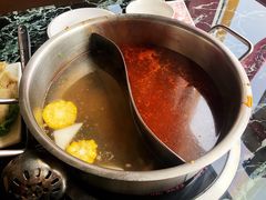 鸳鸯锅底-潮汕美牛肉丸火锅店(天宁寺店)