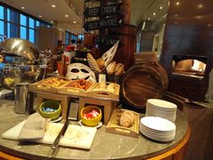 自助取餐区-视界美食自助餐厅·石家庄希尔顿酒店