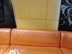 -蓝尊量贩(黄河路店)