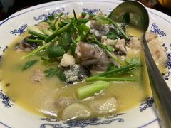 -陈胖子鱼庄(黄辣丁新津店)