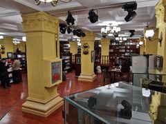 -果戈里书店
