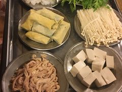 -月圆火锅(宁海东路二店)