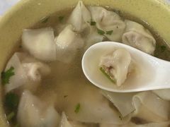 小馄饨-周震馄饨