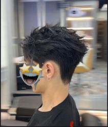 -海文先生国潮烫染男士理发馆