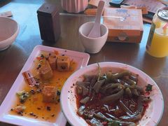 -隔壁老王·家常云南菜(花巷店)