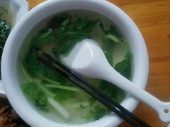-山里人家土菜馆(茅山店)