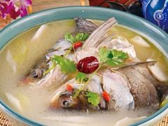 太湖鱼头煲-灵福缘私房菜·农家菜(拈花湾·灵山大佛必推店)