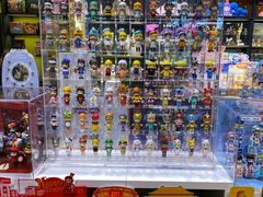 -泡泡玛特POPMART(杭州乐堤港店)