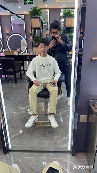 藤野造型烫染·漂发(苹果园店)图片