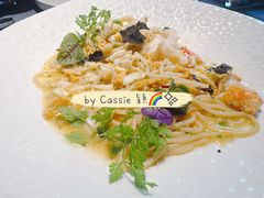 -弦月窗LUNETTE BY AMANDA(复兴路店)