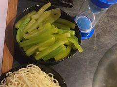 配菜面条-红盔甲·小龙虾(崂山路店)