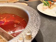 -牛YO寿喜烧·铁板烧和牛火锅自助(市府恒隆店)
