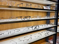 -优医视平价眼镜蔡司依视路折扣工厂店(德胜门店)