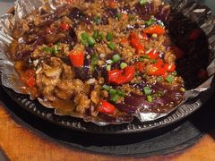 铁板盘龙茄子-香鼎坊江西菜(国奥店)