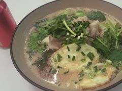 -粉观右江西鲜辣米粉(天地店)
