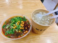 伤心鸭血-四季美汤包(户部巷店)