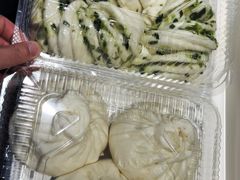-白玉兰食品甜凤店(合生汇店)