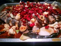 -里岛烤鱼(东港凯虹广场店)