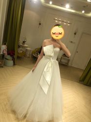 -Renee芮亦婚纱(原丽莎)