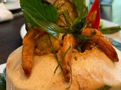 -Chom Cafe and Restaurant
