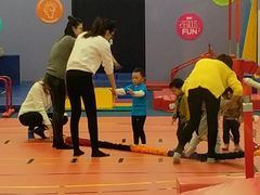 -小小元气运动馆(无锡茂业中心店)