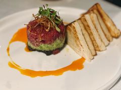 牛肉塔塔配牛油果黑橄榄酱-Solo(衡山路店)