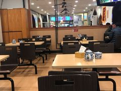 大堂-西部马华清真兰州牛肉面·烧烤夜市(关东店)