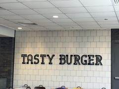 -麦当劳(杨林得来速店)