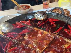-正贰捌经重庆老火锅(建设路店)
