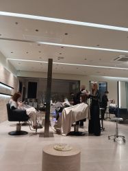 -VIM Hair Salon