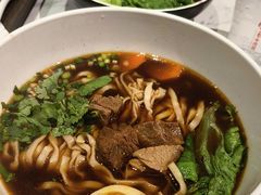 -康师傅私房牛肉面(申虹店)