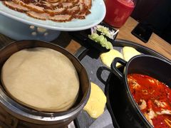 -三人行骨头王火锅(长寿店)