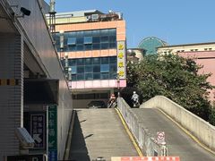 -品香菜馆(旗峰路中侨大厦店)