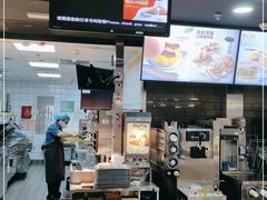 -麦当劳(郑州东高铁站店)