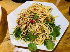 -二孃鸡爪爪(东风路总店)