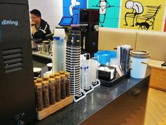 -Dogi&kiki Coffee(中心商务大厦店)