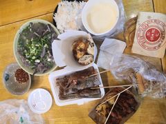 -八一路好吃街(雨田商务大厦店)