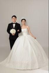 -雅云婚纱摄影工作室旗舰店