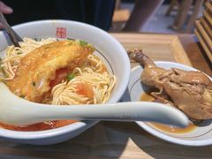-呼啦面馆·头牌豌杂面(爱琴海店)