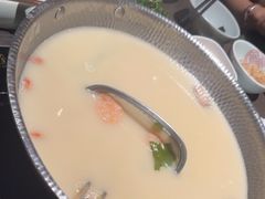 -捞王锅物料理(上海世茂广场店)