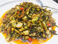 老妈捞菜煲-老湘亲·品鉴湘菜(蔡塘爱琴海店)