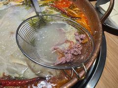 -洱火云南酸菜牛肉火锅(石景山当代商城店)