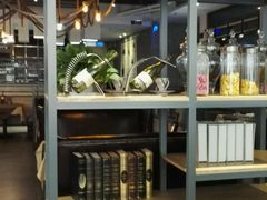 -名典咖啡语茶(茂源大厦店)