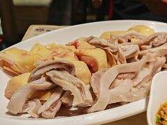 -尚尚仙·酸汤猪手·猪肚鸡火锅(华联万柳购物中心店)